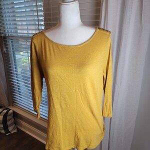A NEW DAY Mustard With Button Detail Top Size Large Woman